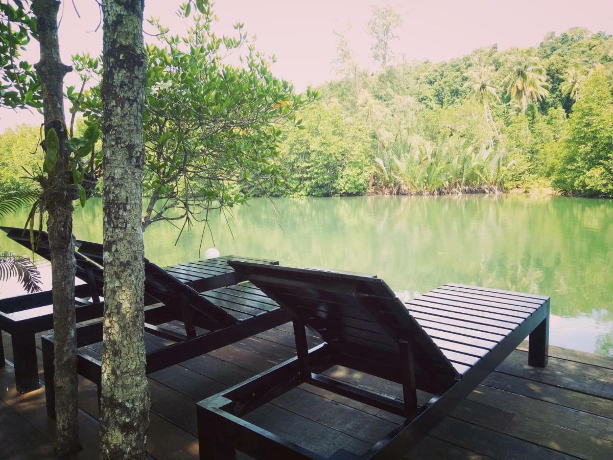 Ta Yai Homestay Ko Kut Kültér fotó