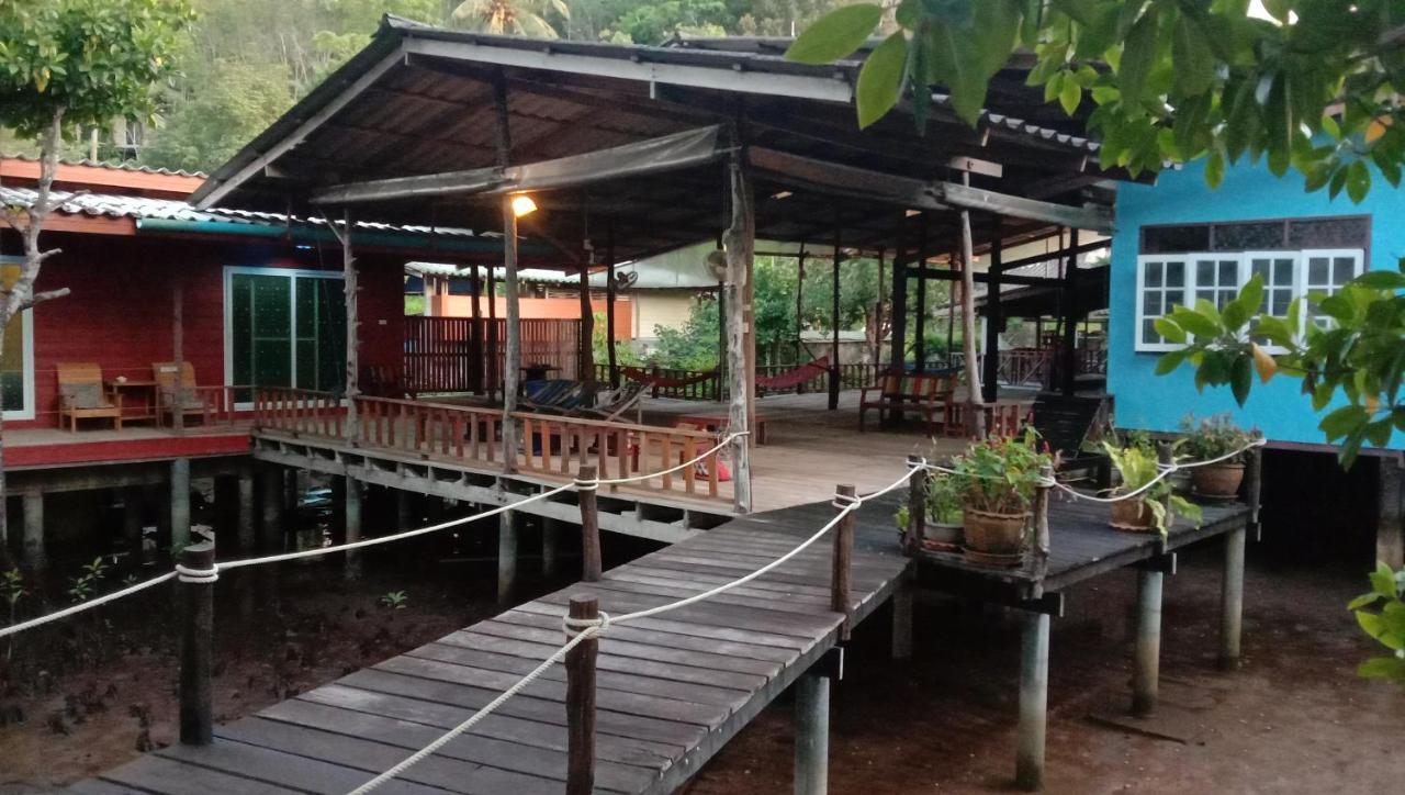Ta Yai Homestay Ko Kut Kültér fotó